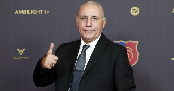 Нормальный: Стоичков входит в число особых гостей Золотого мяча