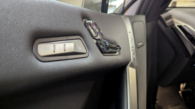 BMW IX XDRIVE60, 2025