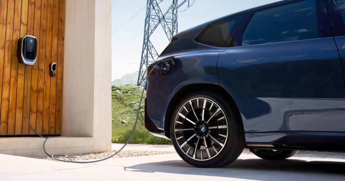 До 3600 евро в год выигрывают владельцев BMW IX3 от новой технологии