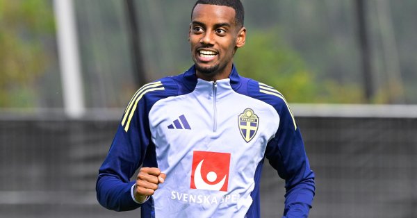 Исаак дебютирует для Ливерпуля в очень большом матче