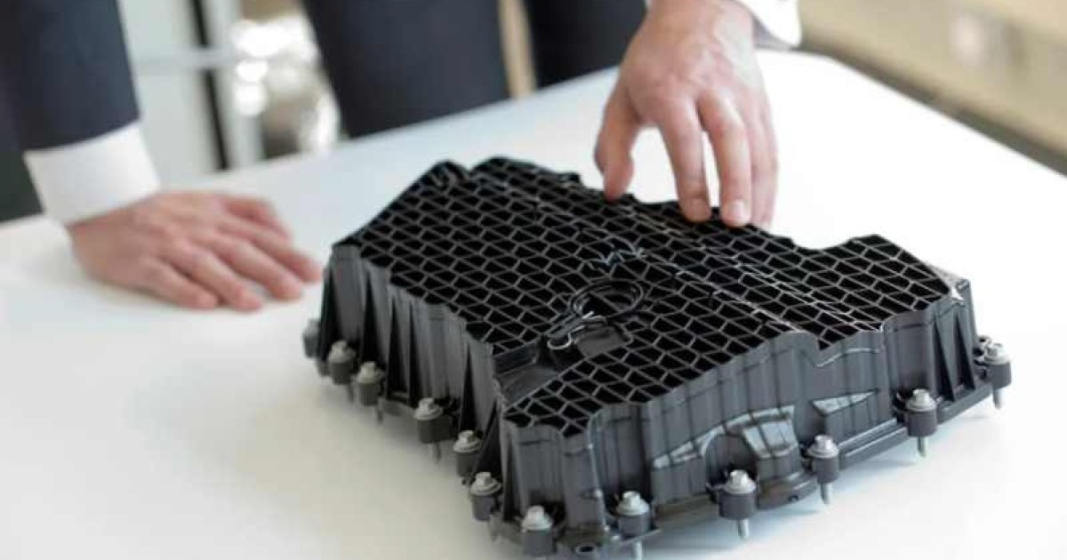 У автомобилей есть пластик, даже там, где вы не ожидаете