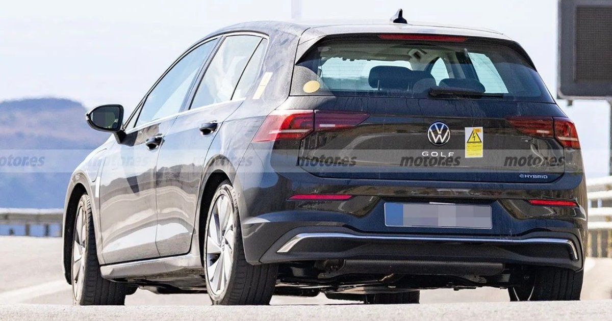 Volkswagen нацелен на трон Toyota Corolla