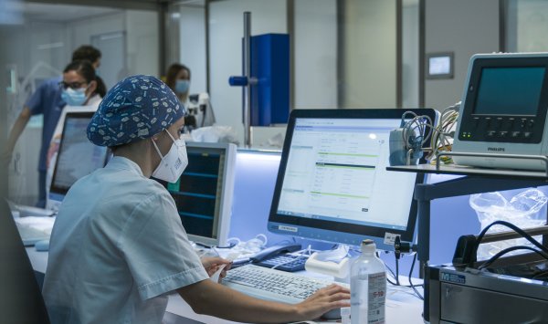 Ветераны LinkedIn помогают болгарству оптимизировать доход от стоматологии в Соединенных Штатах