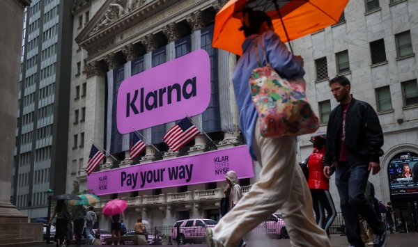 Акции Klarna выросли на 15% на дебют на фондовой бирже после IPO за 1,37 миллиарда долларов