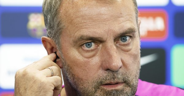 Flick тянет уши звезд Барсы