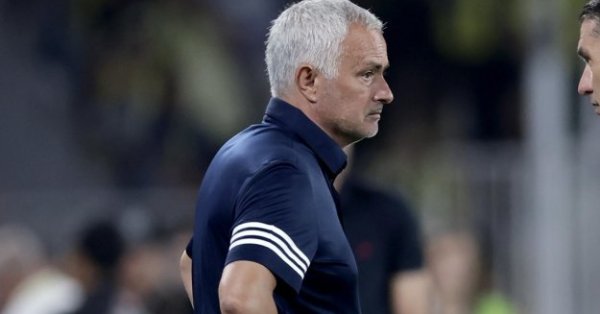 Увольнение или титул? Как долго Моуринью останется в Бенфике?