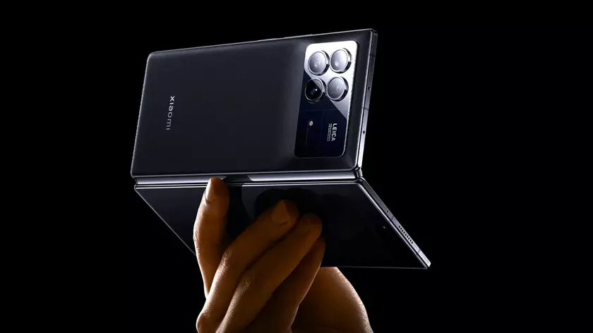 Xiaomi 17 раз вместо сгиба: первая информация о новом складном флагмане с 200 -мегапиксельной камерами и улучшенными дисплеями