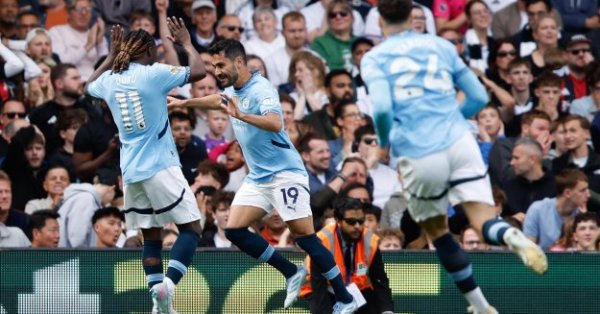 Галатасарай не останавливается и берет звезду мужского города