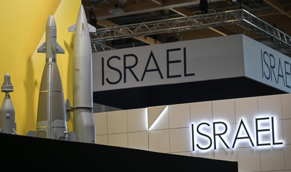 Усилия Европы по санкциям Израиля сталкиваются с потребностями в оружии