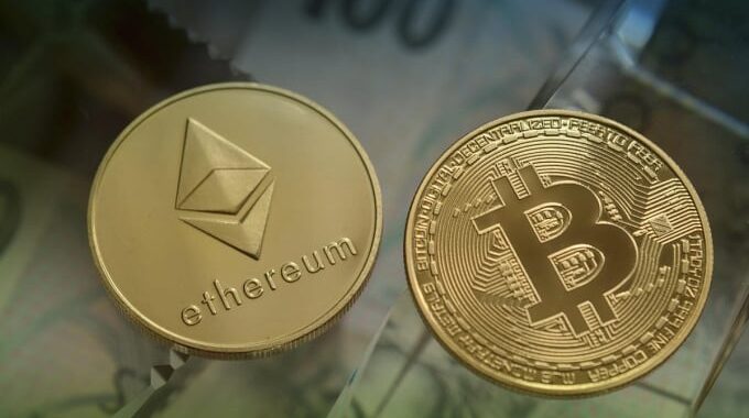 Ripple запустил Steiblcoin в Африке, хакеры скрывают вирусы в SmartContracts от Ethereum: что нового — министерство финансов