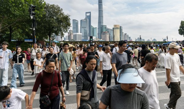 Китай: Экономическая цель достижима, несмотря на самый слабый рост за год