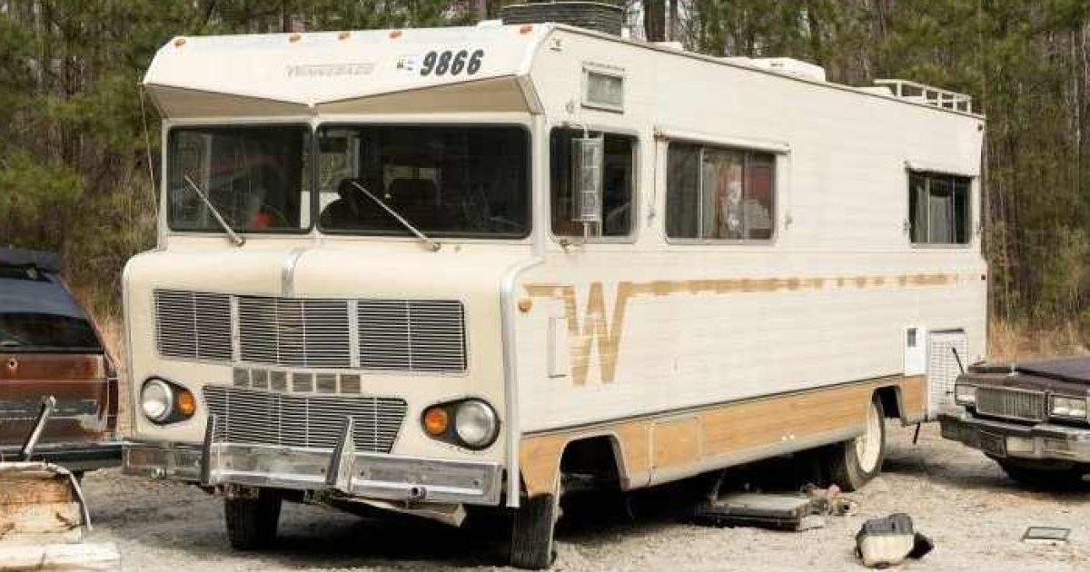 Культовый кемпер «живых мертвецов» продан