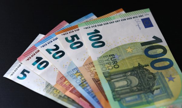 Болгария находится рядом со странами Северной Европы по хорошей финансовой дисциплине.