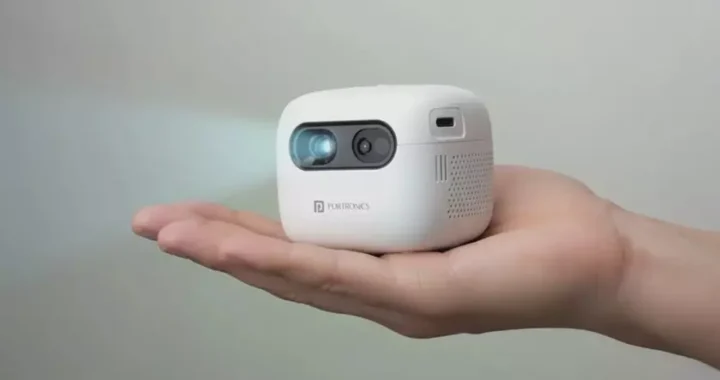 100 ″ в Karman: настоящий ультракомпактный проектор Portronics Pico 14, которая позволит вам представить презентацию в любой среде