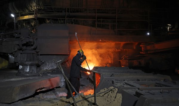 Промышленный спад, вызванный Брекситом, является предпосылкой для политического шторма