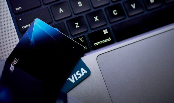 Визовые испытания stablecoi для более быстрых международных платежей