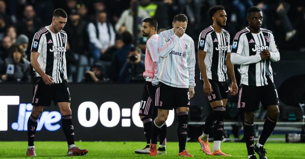 Ювентус с 1 миллиардом потерь за последние 8 лет.