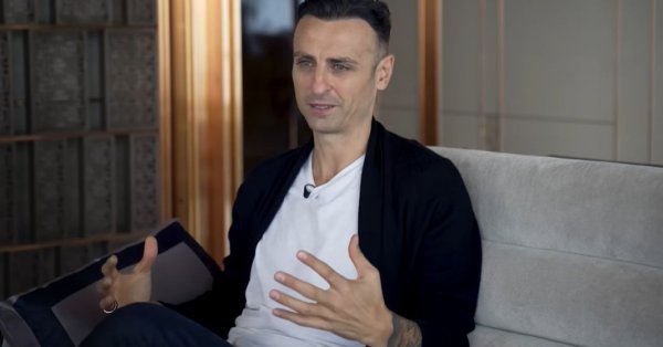 Бербатов: Для меня это конец. Меня похищают. Может быть, они меня побьют, я знаю... + ВИДЕО