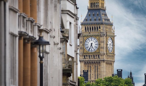 Британия смотрит на ЕС. Возможен ли обратный Брекзит?