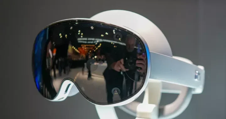 Samsung выпустит VR-гарнитуру Project Moohan 21 октября, и она станет открытой платформой для всех компаний.