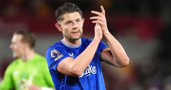 Ключевая фигура переподписала контракт с «Эвертоном» еще на 2 года