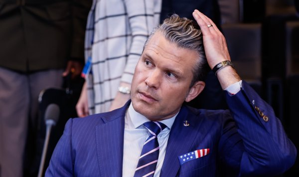 Свобода слова умирает в США в объятиях военного министра