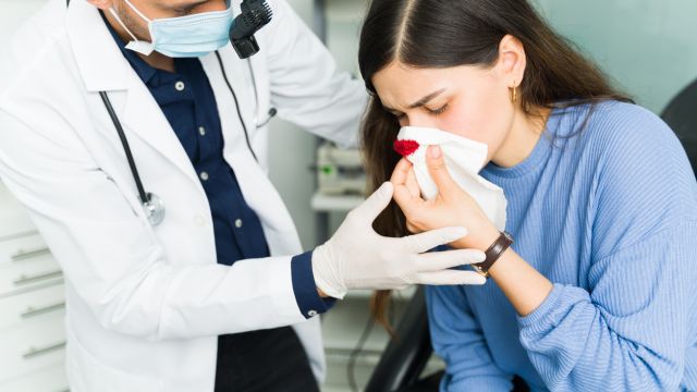 Причины частых носовых кровотечений