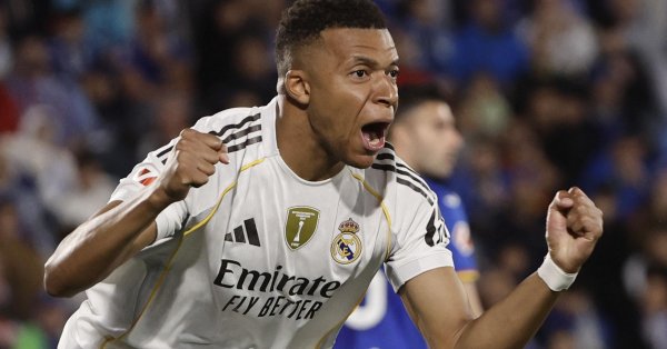 «Реал» радуется: Мбаппе выстроился рядом с Криштиану Роналду