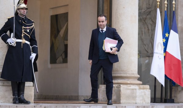 Макрон повторно назначил Себастьяна Лекорню премьер-министром Франции