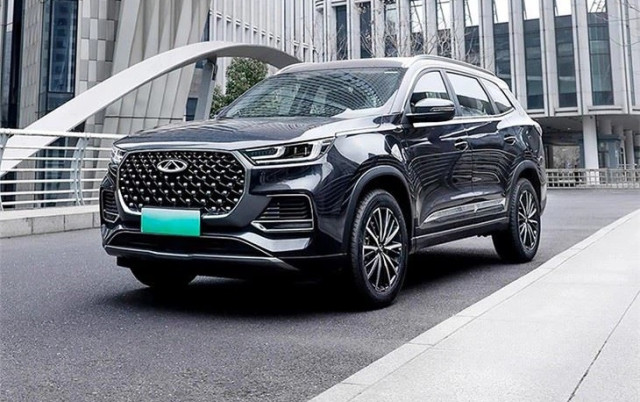 Чери Тигго 8