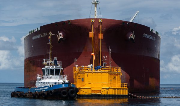 Нефть подорожала из-за сближения США и Индии для российского экспорта