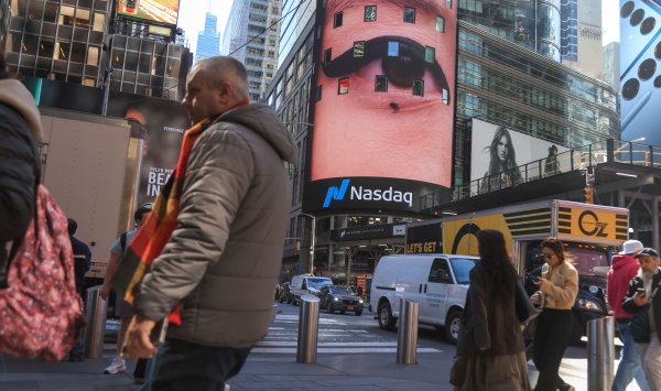 Тройной риск для мировой экономики: пошлины, раздувание искусственного интеллекта и растущий долг