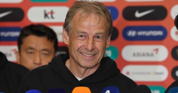 Легенда Германии снова сидит на тренерской скамейке