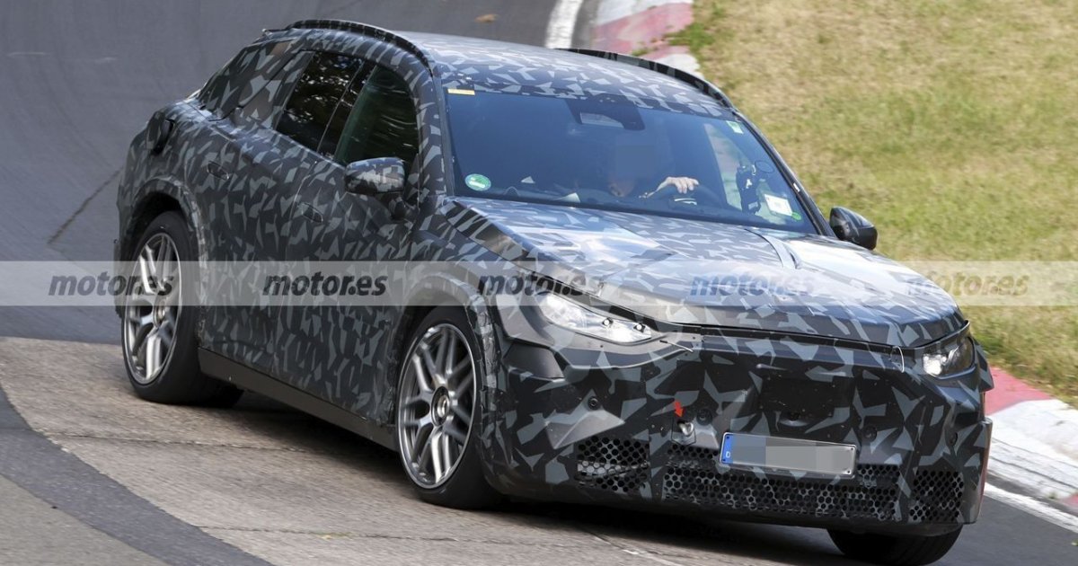 Будущий внедорожник AMG шагнул на Нюрбургринг