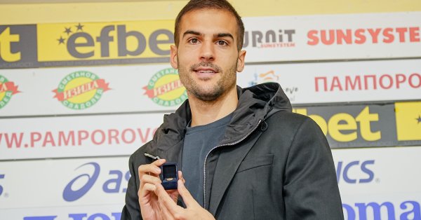 Футбольный национальный Владимир Николов хочет быть как волейболисты