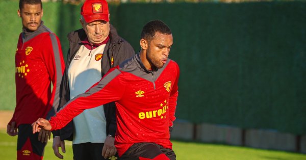 Плохо: первая победа Мюррея и Гезтепе в Турции