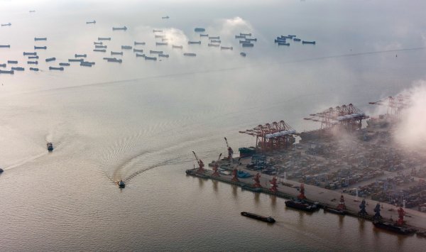 Последнее торговое перемирие между США и Китаем оставляет ключевые проблемы нерешенными