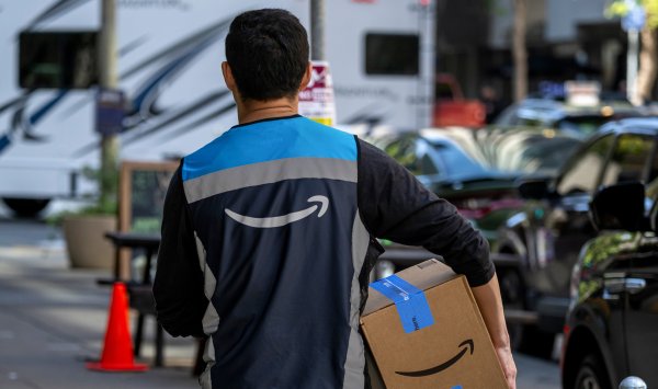 Amazon сокращает 14 000 рабочих мест, генеральный директор ждет, пока ИИ снизит затраты