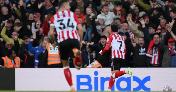 Безумие! «Сандерленд» разгромил «Челси» и вышел вторым!