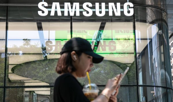 Samsung будет выплачивать бонусы своим работникам, привязанные к цене акций