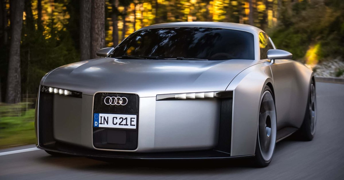 Будущий спортивный автомобиль Audi отправился в путь