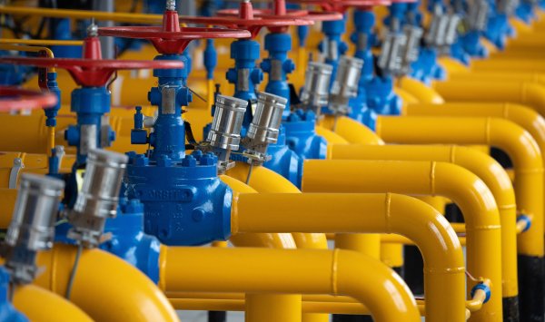 ЕС навсегда прекратит получать российский газ с 2027 года.