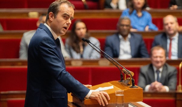 Франция откладывает голосование по налогу на богатство – кабинет министров в напряжении