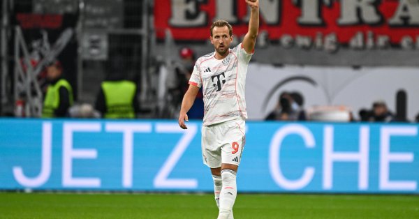 Новое признание головной машины Гарри Кейна