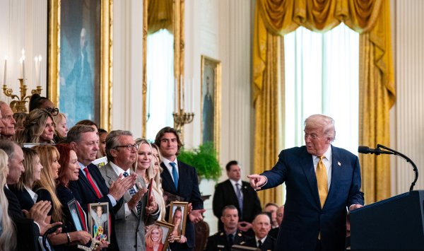 Трамп рассчитывает снизить тарифы на фентанил и обсудить Nvidia с Си Цзиньпином