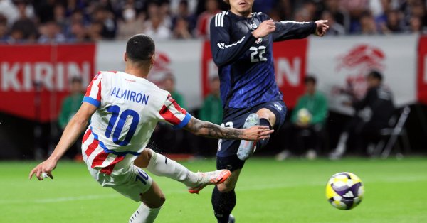 Голи сыграла вничью между Японией и Парагваем