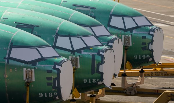 Изменение Boeing 737 будет вопросом жизни или смертью для компании