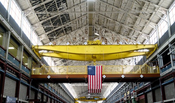 США подписывают сделку на 80 миллиардов долларов по развитию ядерной энергетики для искусственного интеллекта