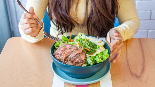 Может ли кето-диета с высоким содержанием жиров сохранить молодость нашего мозга?