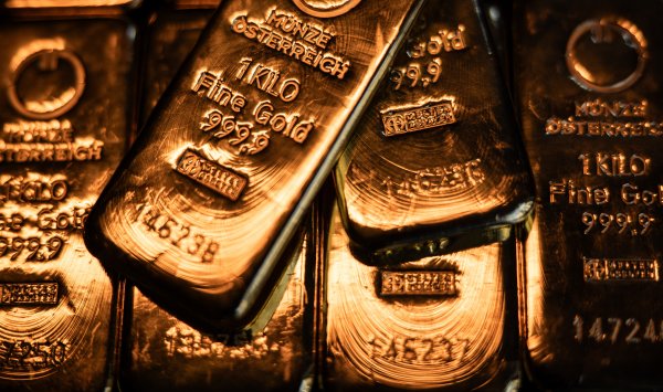 Инвесторы не могут быть насыщены золотом